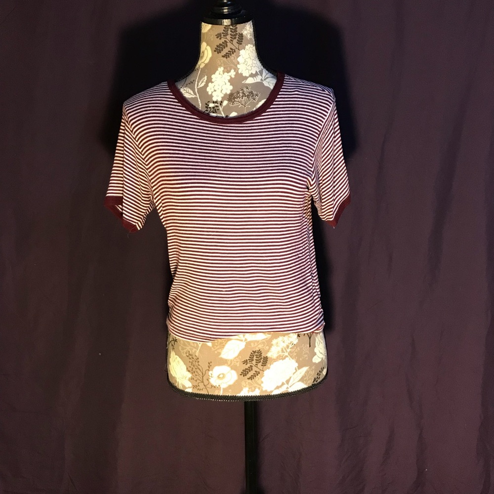 Red and white stripe tee